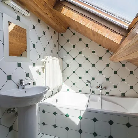 Cozy Holiday Home In Gedinne With Garden