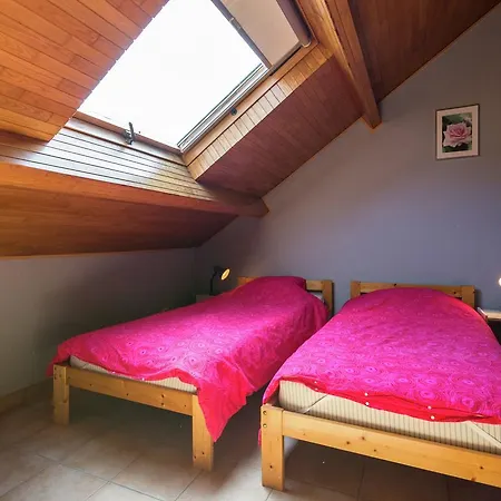 Semesterbostad Cozy Holiday Home In Gedinne With Garden Gedinne
