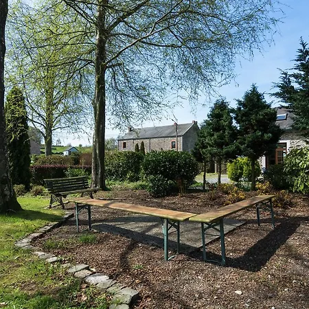 Semesterbostad Cozy Holiday Home In Gedinne With Garden Gedinne