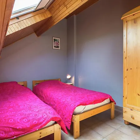 Semesterbostad Cozy Holiday Home In Gedinne With Garden